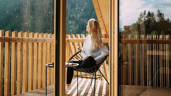 Terrasse von Ticha im Sommer